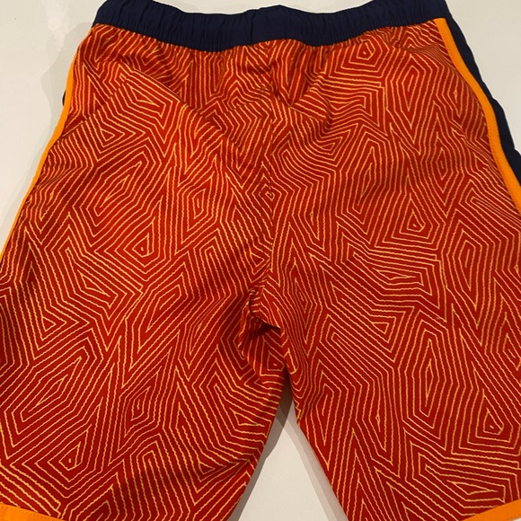 Boys size medium swim trunks. 2 pair in good shape and mesh lining. - Picture 3 of 6